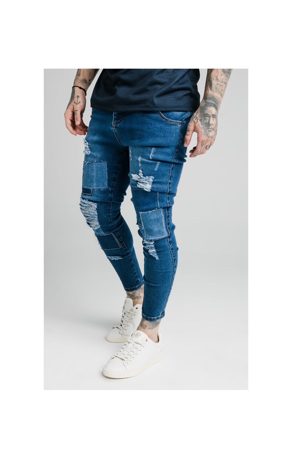 Charger l&#39;image dans la galerie, SikSilk Skinny Distressed Patch Jeans - Midstone