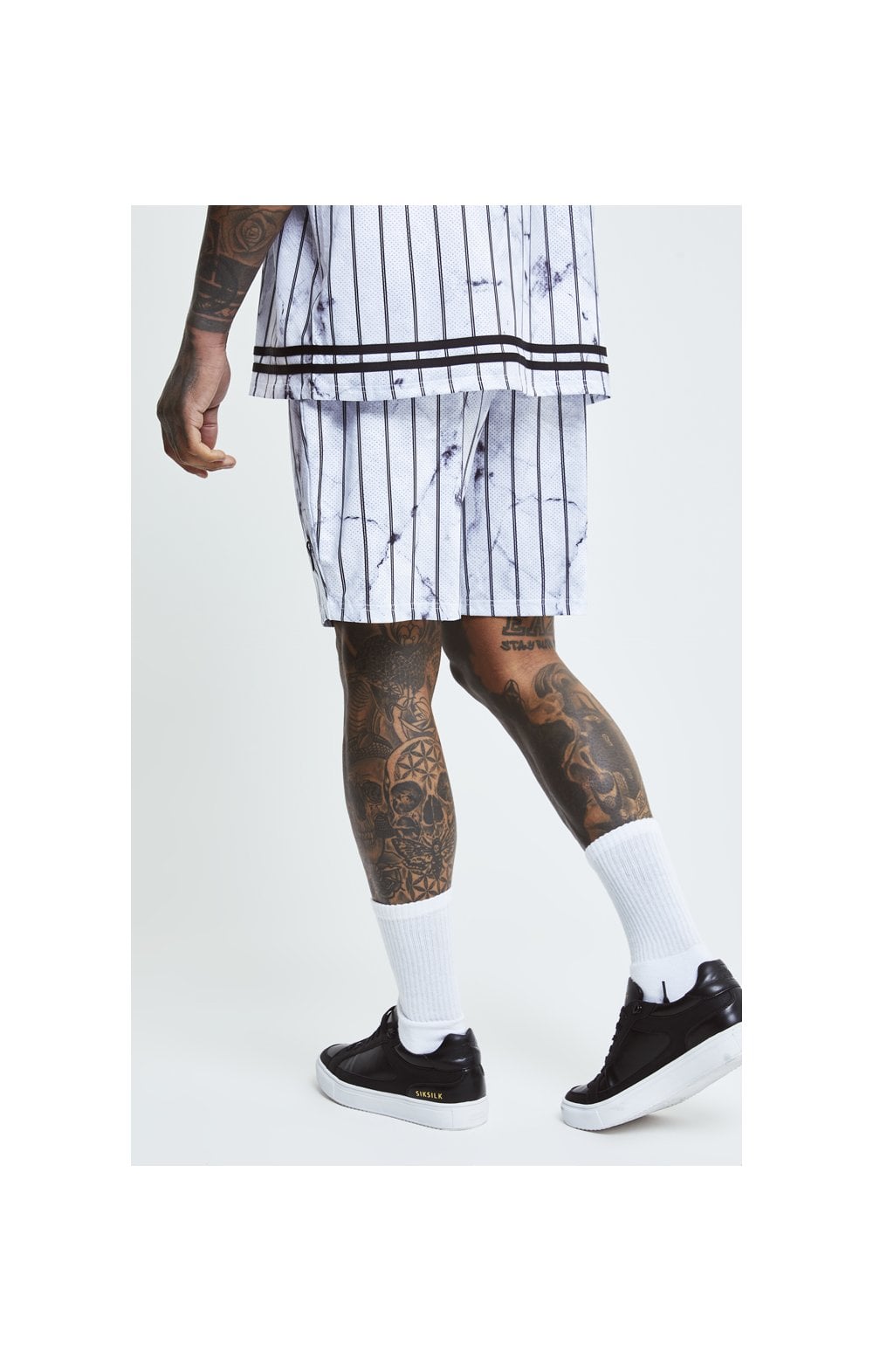 Charger l&#39;image dans la galerie, SikSilk Marble Relaxed Shorts - White &amp; Grey (3)