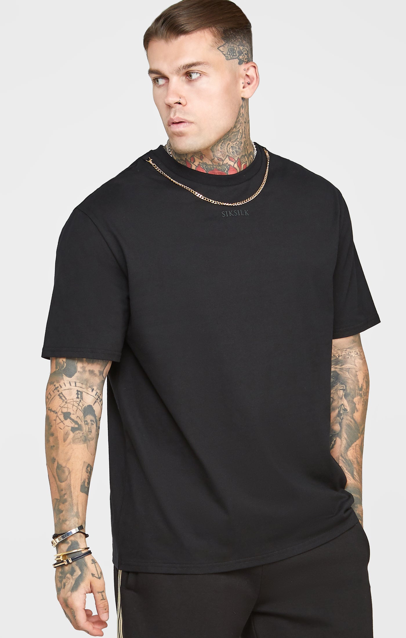 Charger l&#39;image dans la galerie, T-shirt oversize noir à chaîne