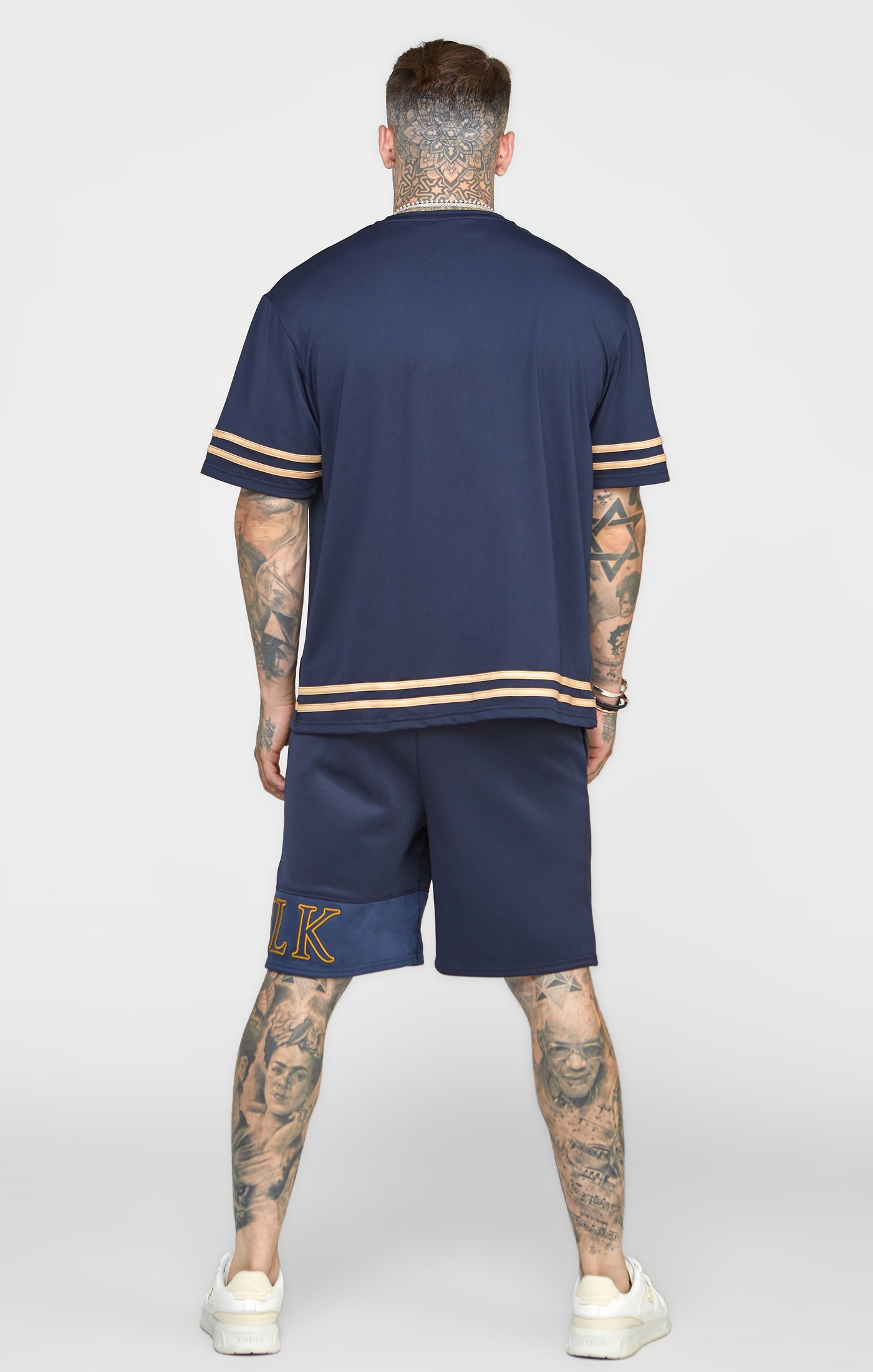 Charger l&#39;image dans la galerie, Navy Embroidery Relaxed Short (4)