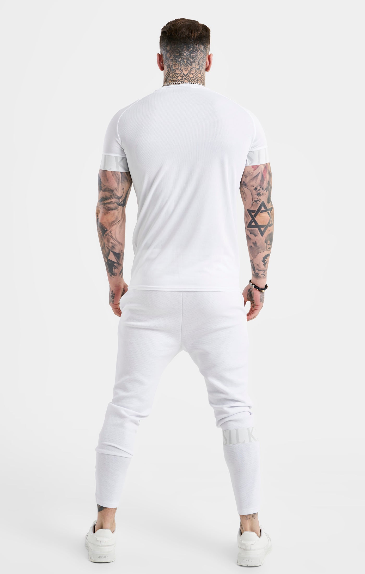 Charger l&#39;image dans la galerie, SikSilk Dynamic Tech T-Shirt - White (4)