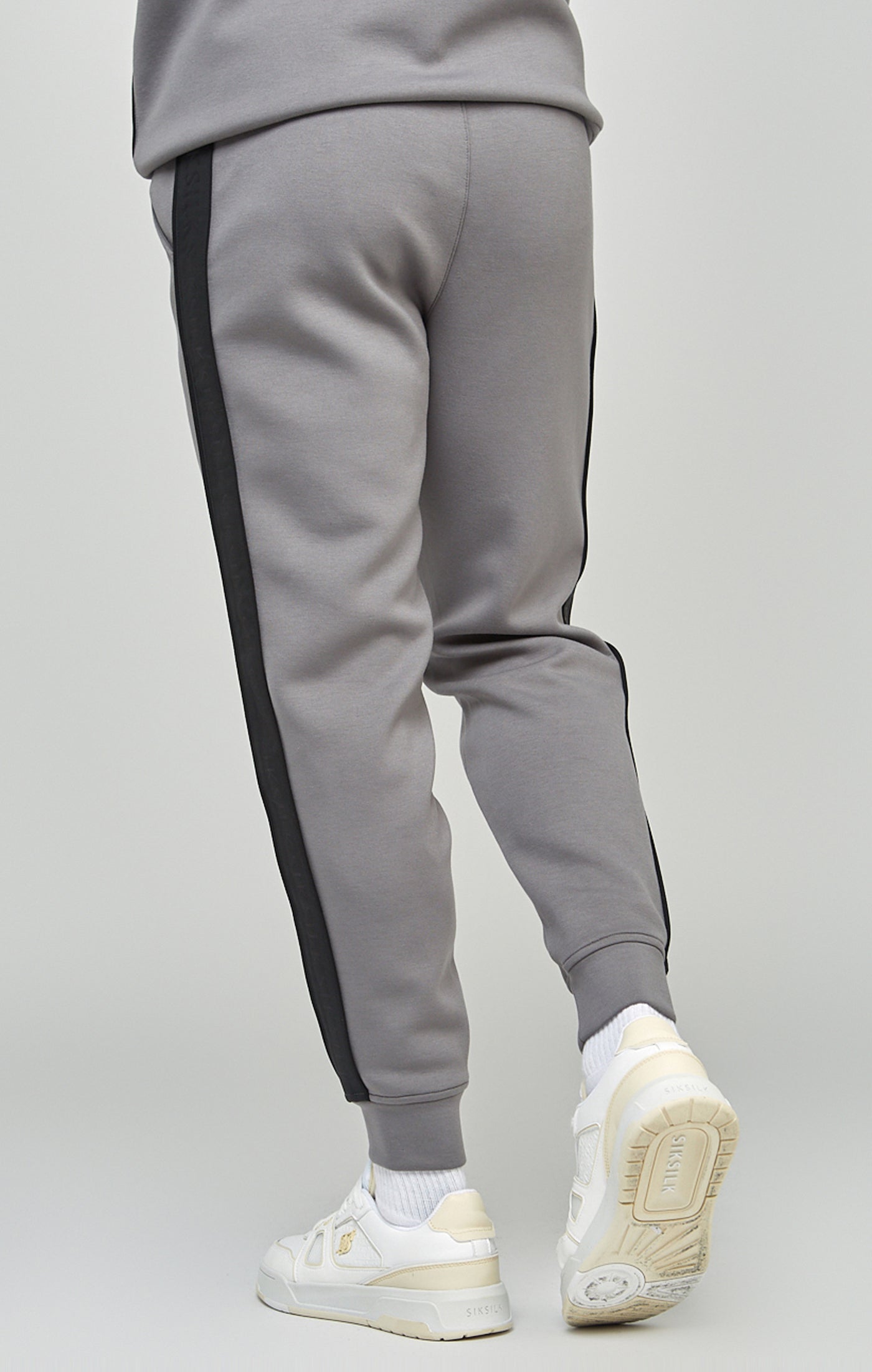 Charger l&#39;image dans la galerie, Ensemble jogging et sweat-shirt à capuche zippé gris avec bandes (9)